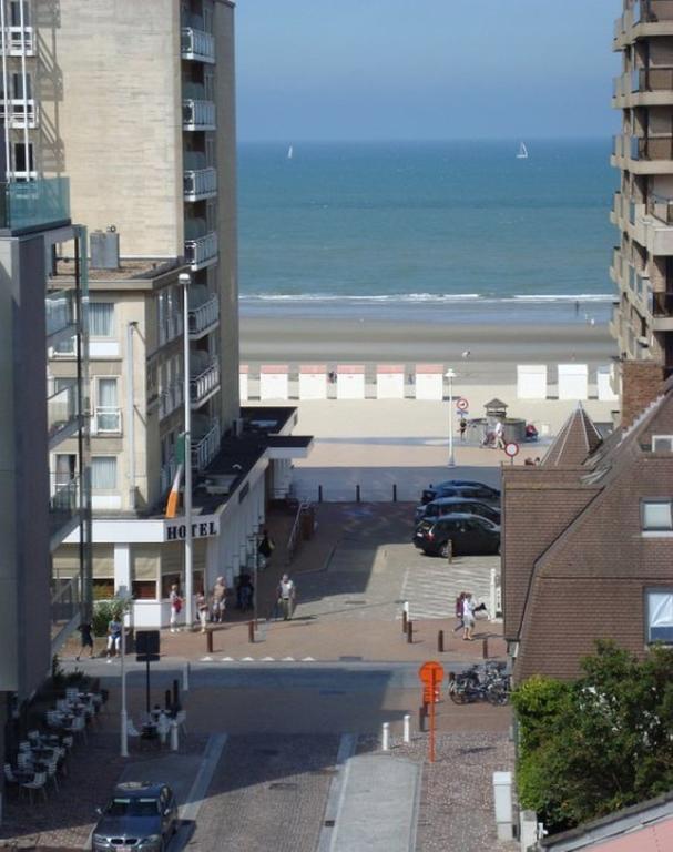 Ferienwohnung Residentie Gaudi Nieuwpoort Exterior foto